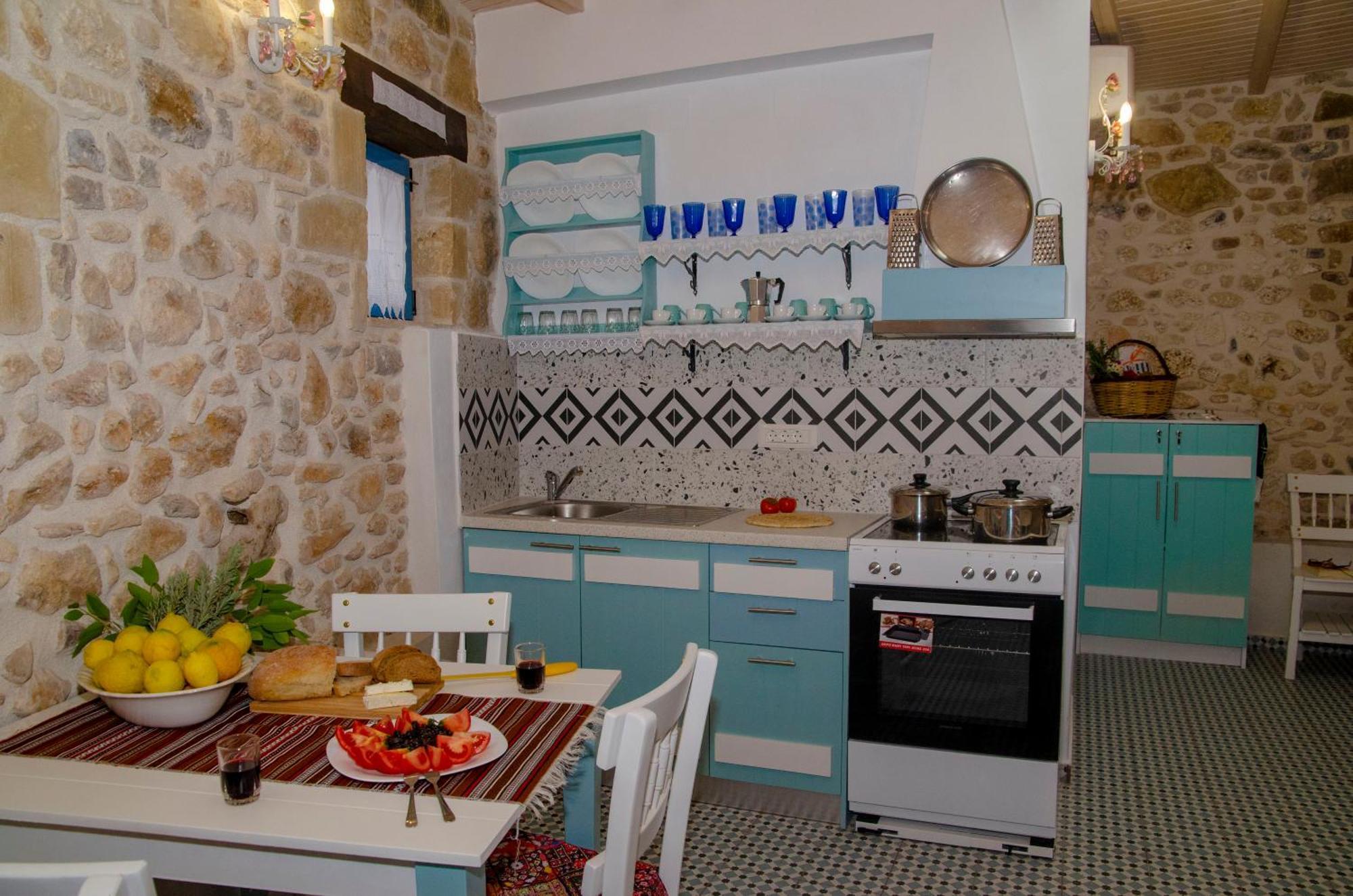 Trigono Traditional House Kalivianí エクステリア 写真