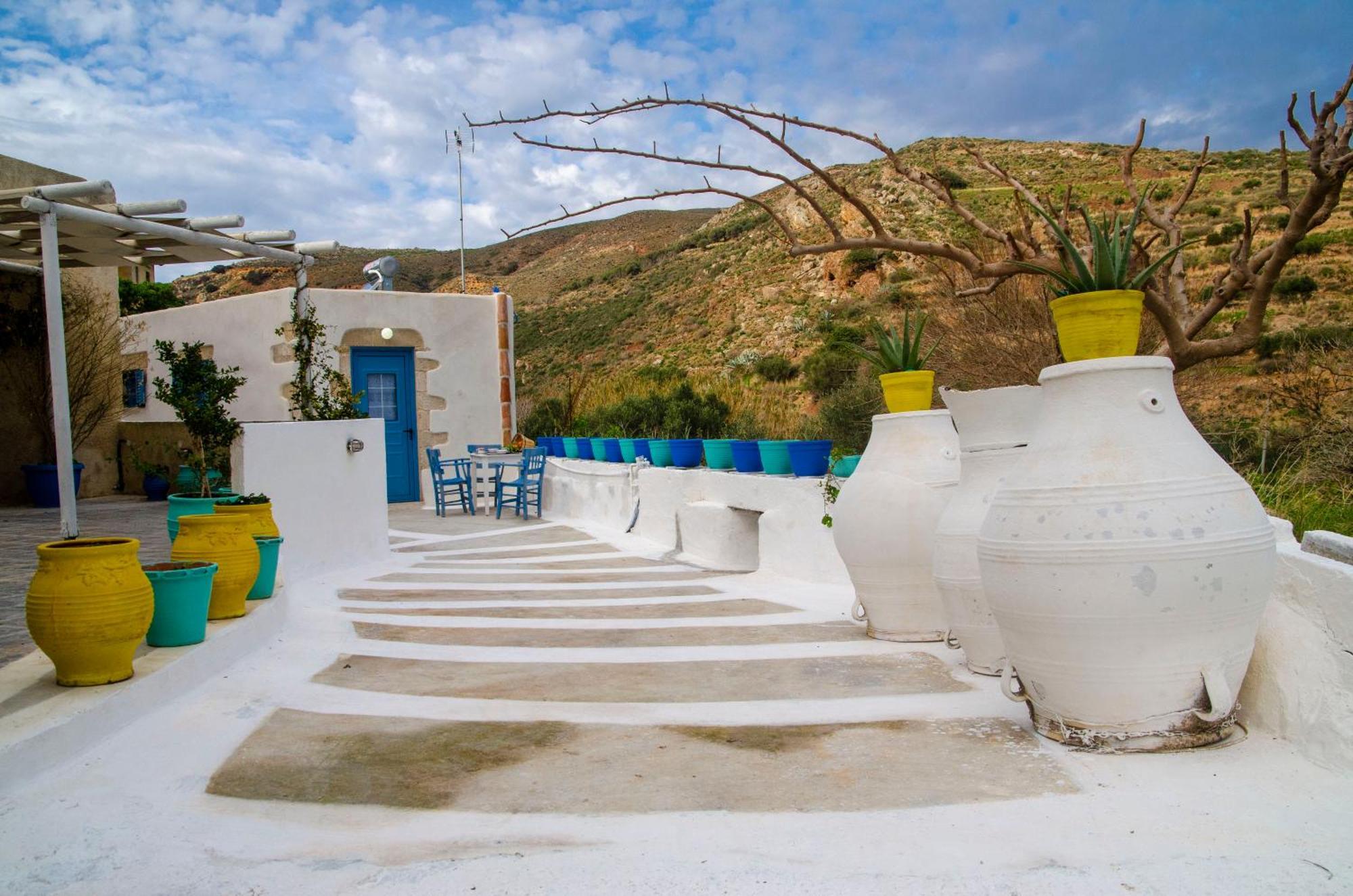 Trigono Traditional House Kalivianí エクステリア 写真